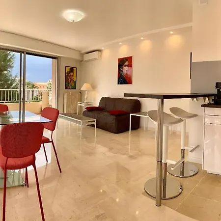 Apartment Palm D'or / Gir2405 / 2p *